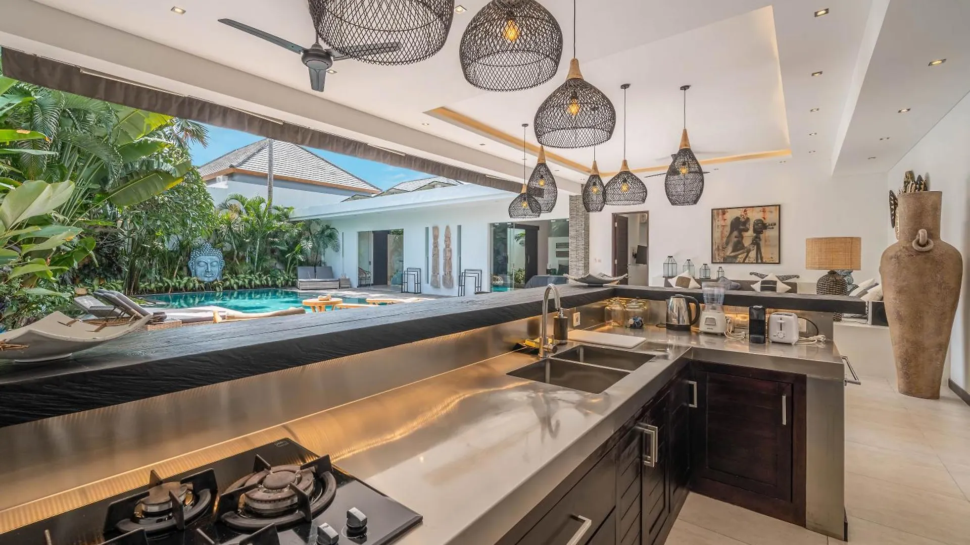 Villa Marlon Seminyak Indonesien