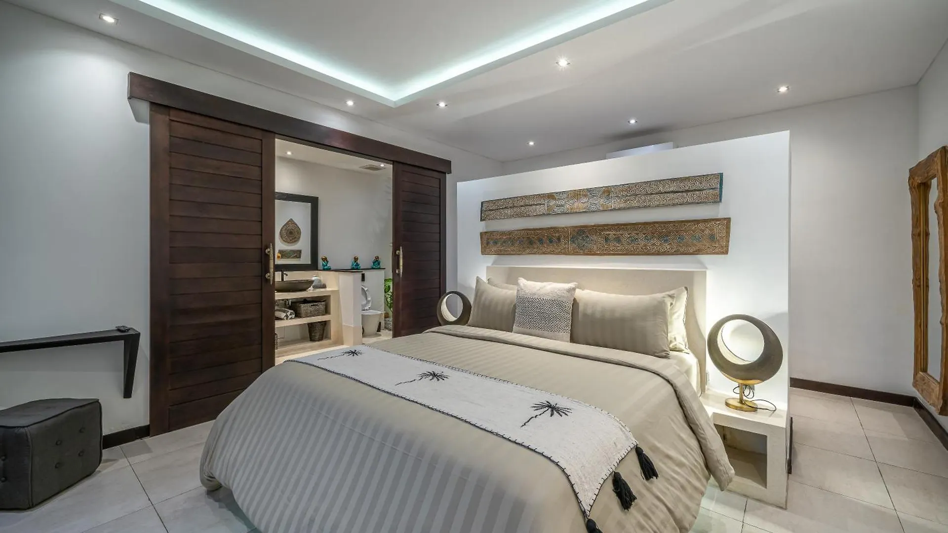 Villa Marlon Seminyak Indonesien
